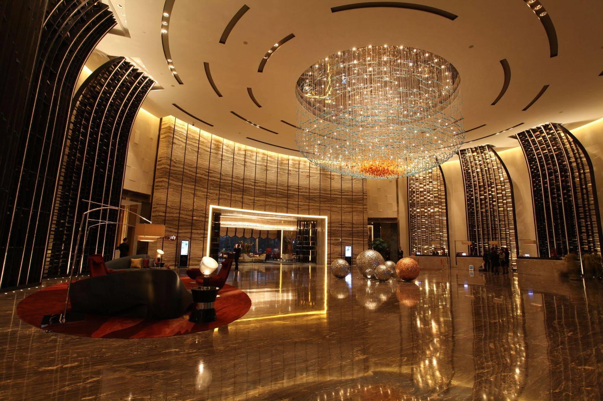 Отель Wanda Realm Цзянмынь Экстерьер фото